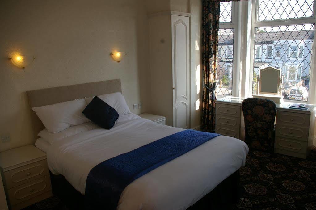 Le Maitre Hotell Southport Exteriör bild